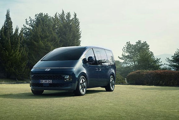 Hyundai Staria